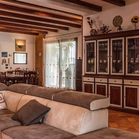 La Perla Con Piscina Realmonte