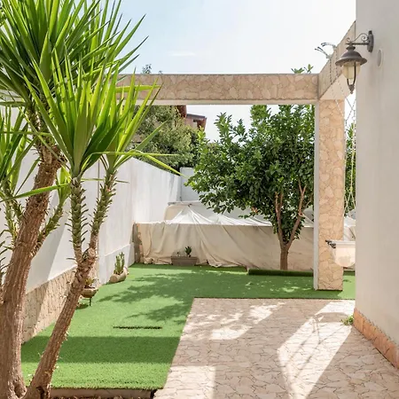 La Perla Con Piscina Villa