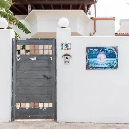 Villa La Perla Con Piscina