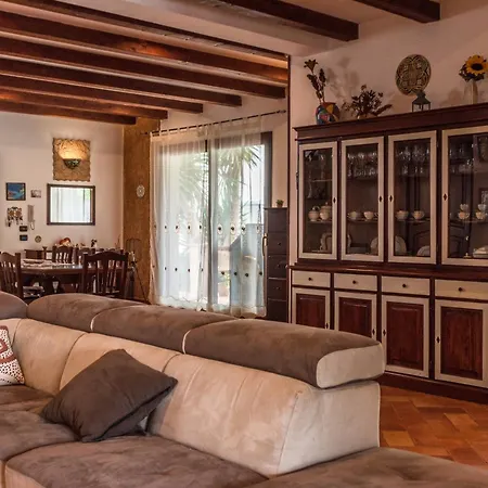 La Perla Con Piscina Realmonte