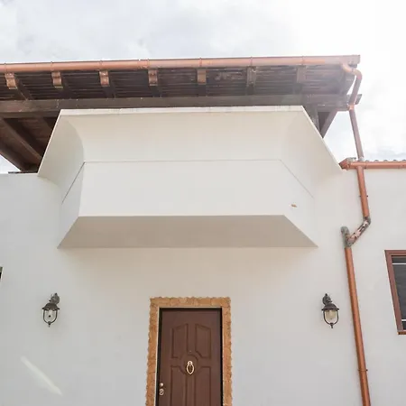La Perla Con Piscina Realmonte